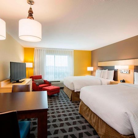 Towneplace Suites By Marriott Red Deer Dış mekan fotoğraf