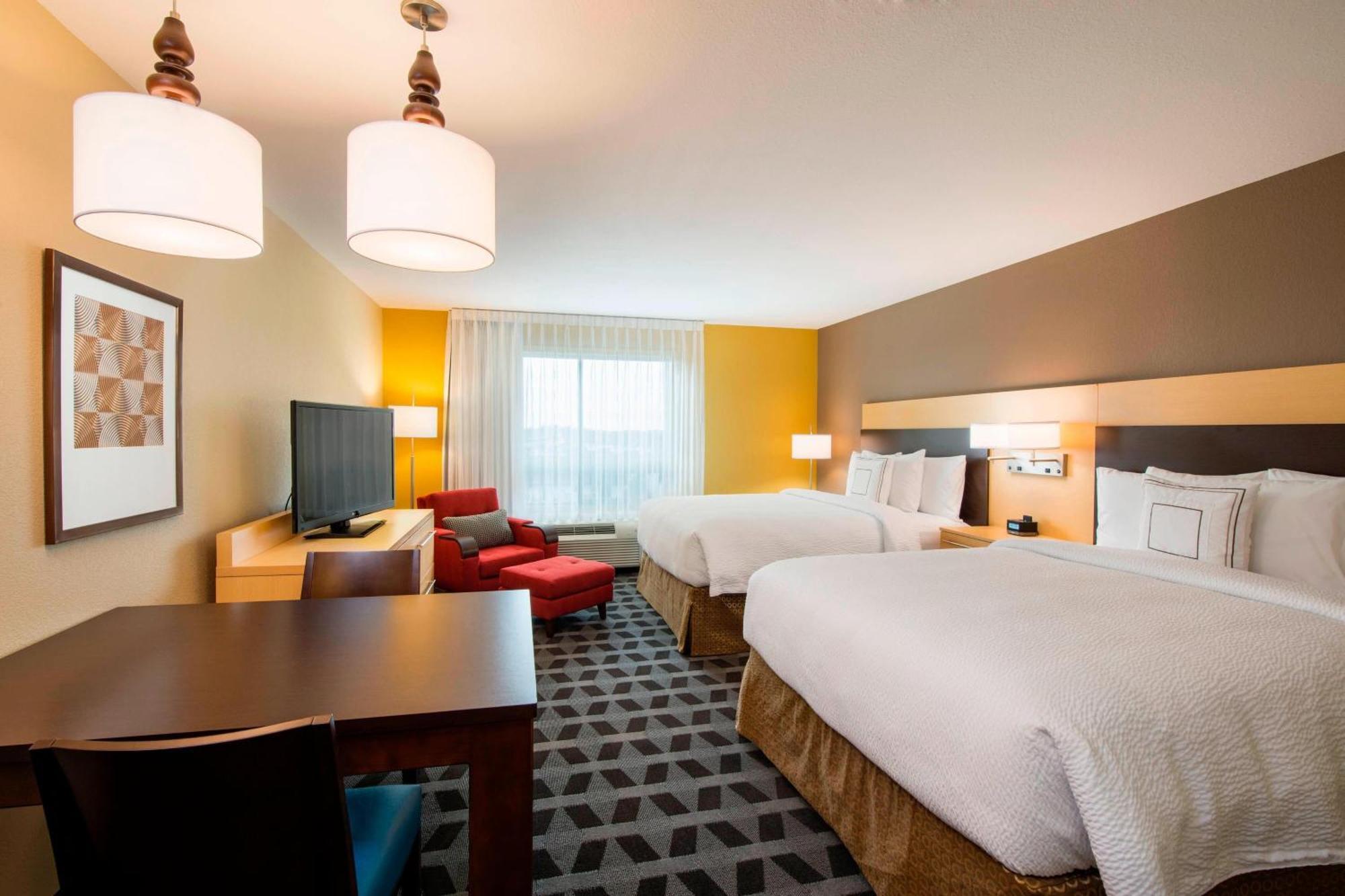 Towneplace Suites By Marriott Red Deer Dış mekan fotoğraf